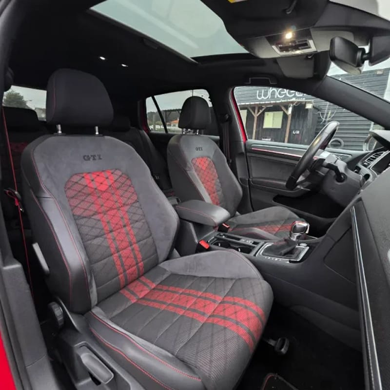 VW Golf GTI TCR 2019